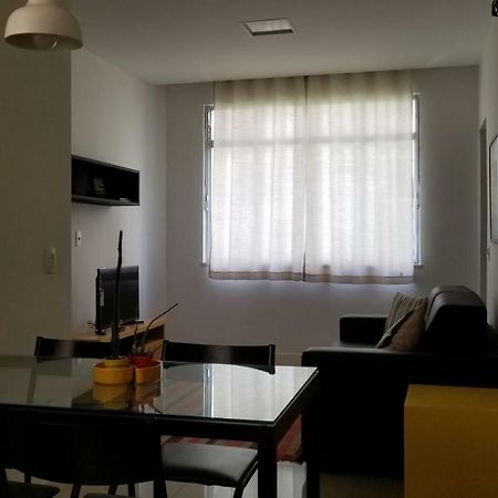 Apartamento Em Copacabana - Rua Bolivar - 2 Quartos - Excelente Localizacao Rio de Janeiro Eksteriør bilde