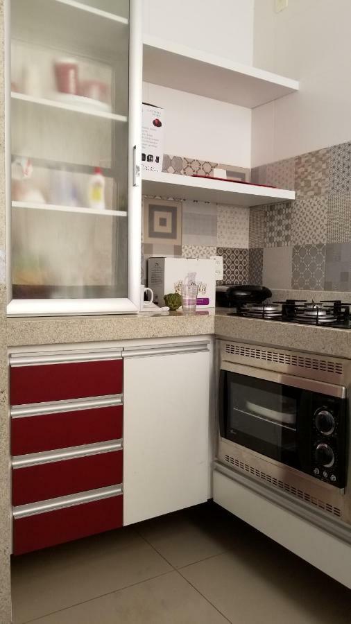 Apartamento Em Copacabana - Rua Bolivar - 2 Quartos - Excelente Localizacao Rio de Janeiro Eksteriør bilde