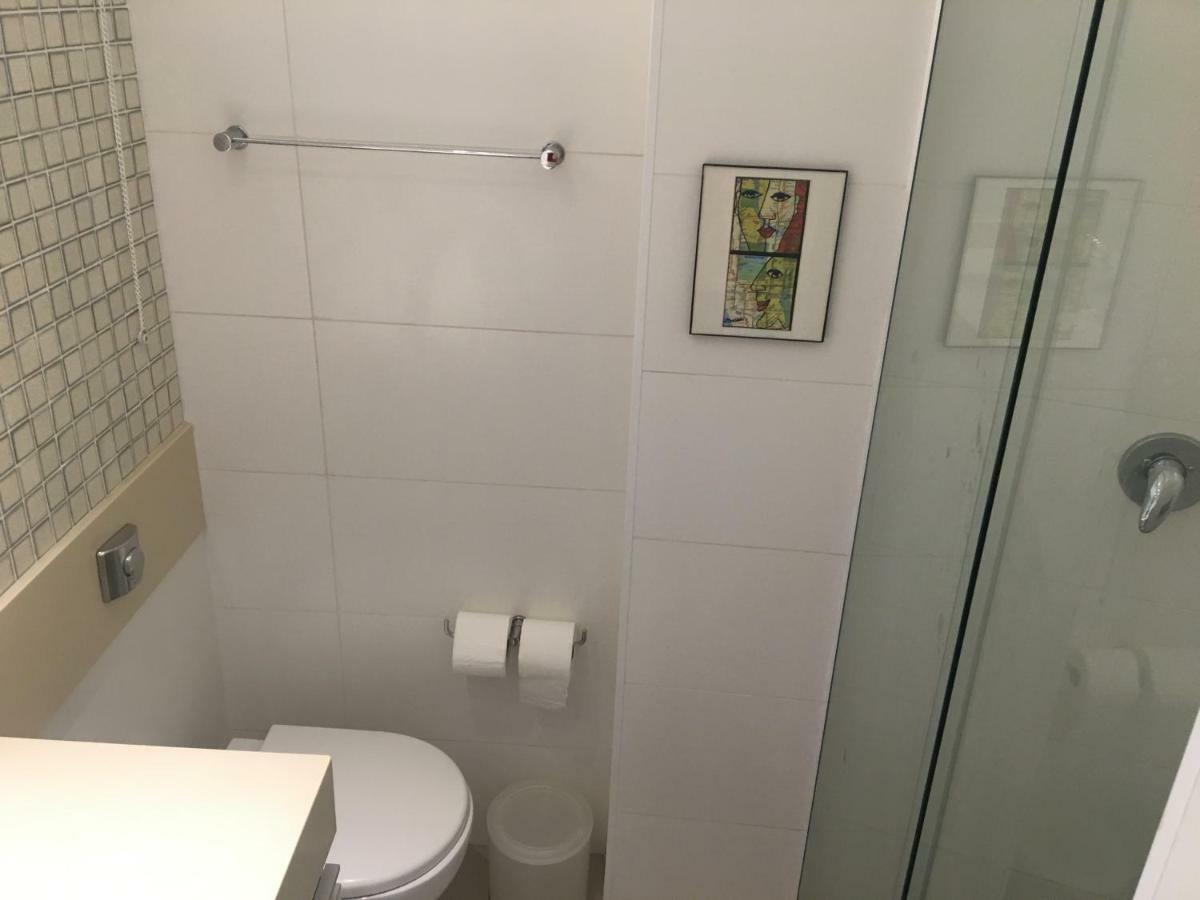 Apartamento Em Copacabana - Rua Bolivar - 2 Quartos - Excelente Localizacao Rio de Janeiro Eksteriør bilde